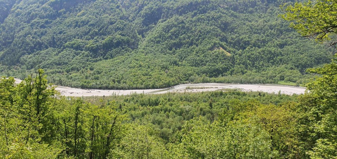 Villa Rustico Pult Someo Esterno foto